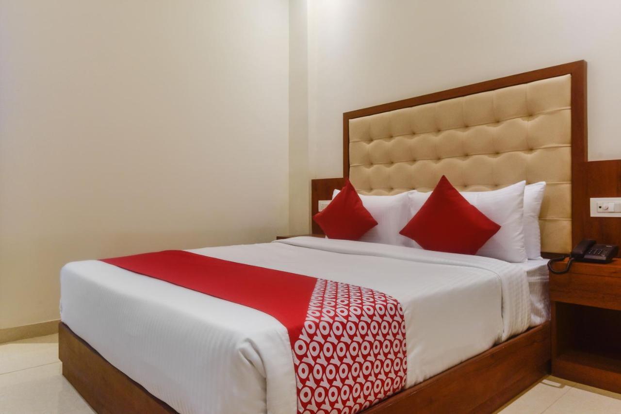 Oyo Shubham Residency Hotell Bhiwandi Eksteriør bilde